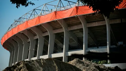 estadio-azteca-rojo-490x275